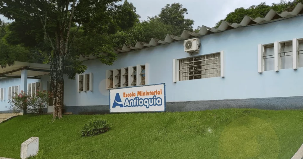 Escola Ministerial Antioquia